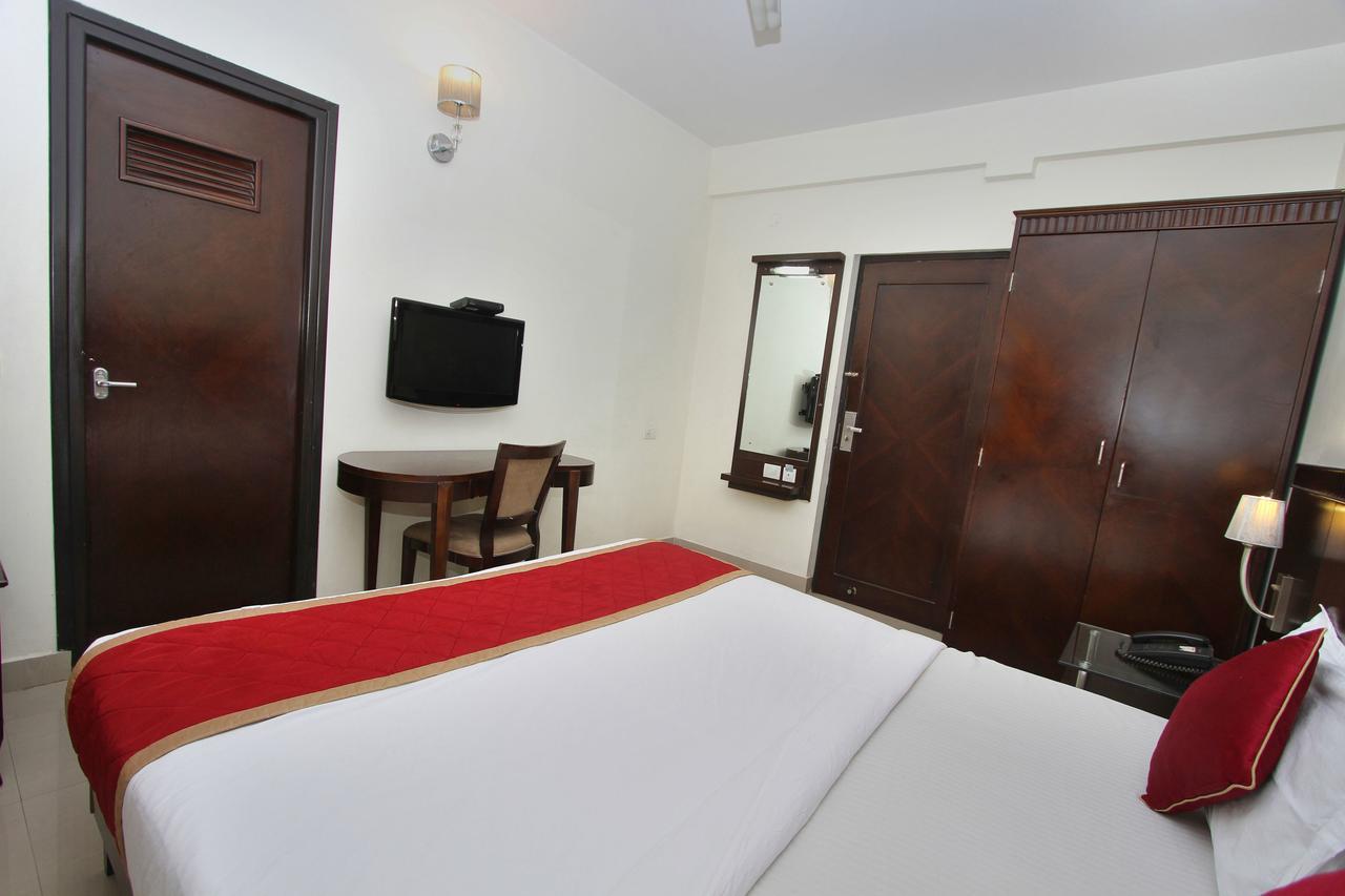 Hotel Amshi International Bangalore Exterior photo